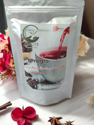 Té negro con flor de Jamaica y anís estrella